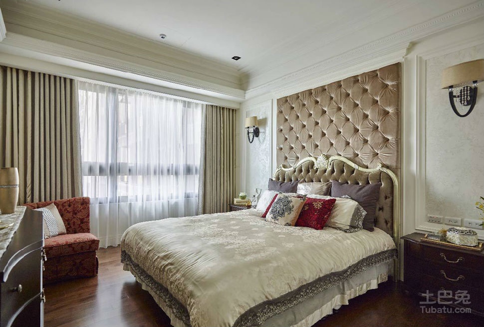 内敛质韵新古典宅